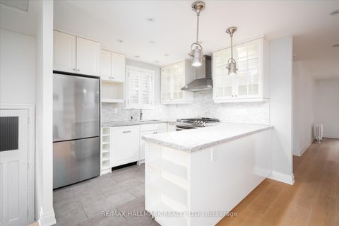 Photo 12 at 49 Elvina Gardens, Mount Pleasant East, Toronto