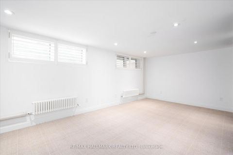 Photo 18 at 49 Elvina Gardens, Mount Pleasant East, Toronto