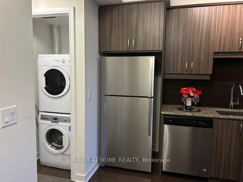 Photo 15 at 607 - 9205 Yonge Street, Langstaff, Richmond Hill