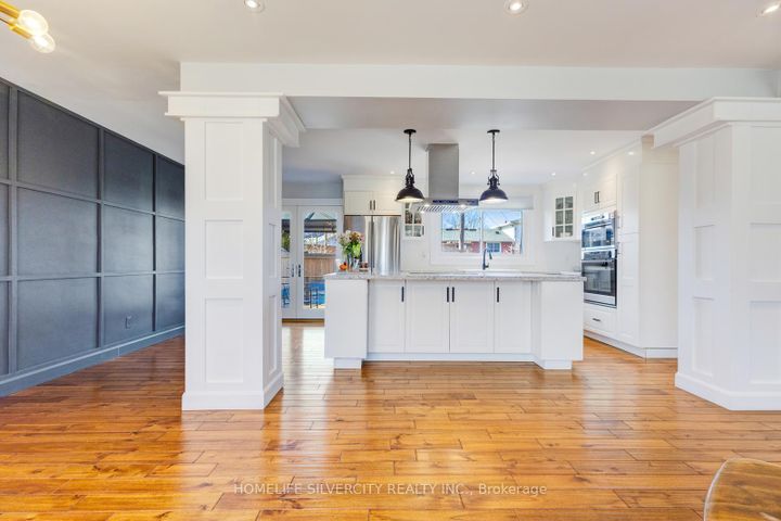 Photo 10 at 203 Montmorency Drive, Red Hill, Hamilton