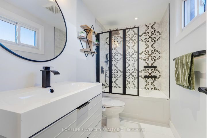 Photo 31 at 203 Montmorency Drive, Red Hill, Hamilton