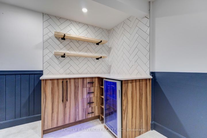 Photo 41 at 203 Montmorency Drive, Red Hill, Hamilton