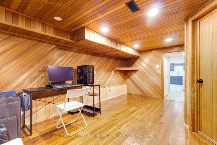 Photo 43 at 203 Montmorency Drive, Red Hill, Hamilton