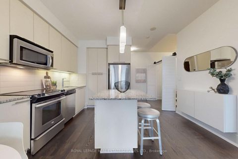 Photo 7 at 25 Broadway Avenue, Mount Pleasant West, Toronto