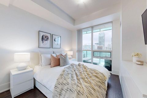 Photo 10 at 25 Broadway Avenue, Mount Pleasant West, Toronto