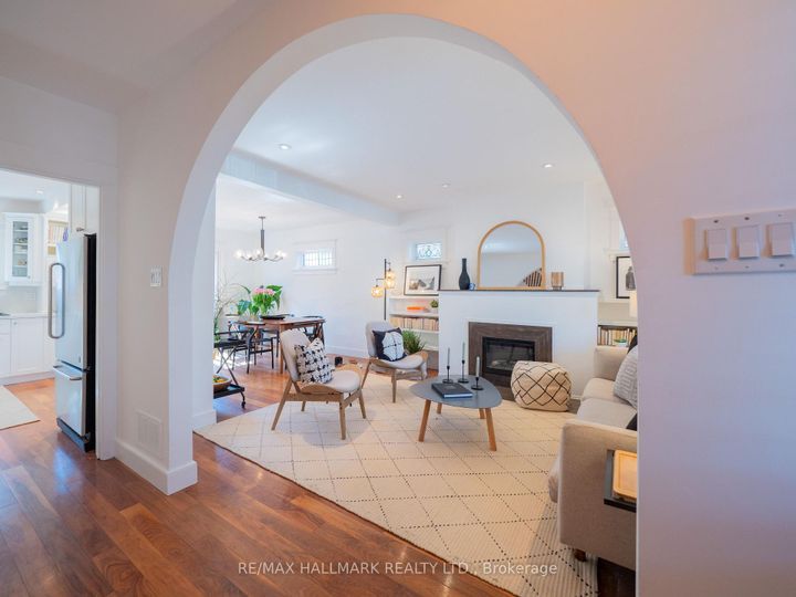 Photo 4 at 43 Robbins Avenue, Woodbine Corridor, Toronto