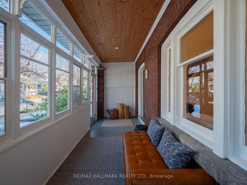 Photo 2 at 43 Robbins Avenue, Woodbine Corridor, Toronto