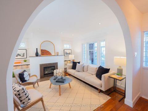 Photo 6 at 43 Robbins Avenue, Woodbine Corridor, Toronto