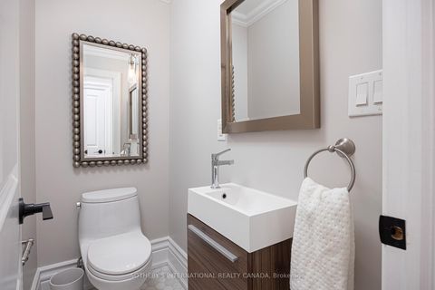 Photo 12 at 54 Stanley Terrace Avenue, Niagara, Toronto