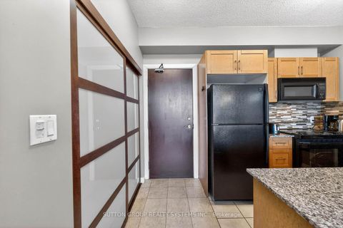 Photo 5 at 902 - 1359 Rathburn Road E, Rathwood, Mississauga