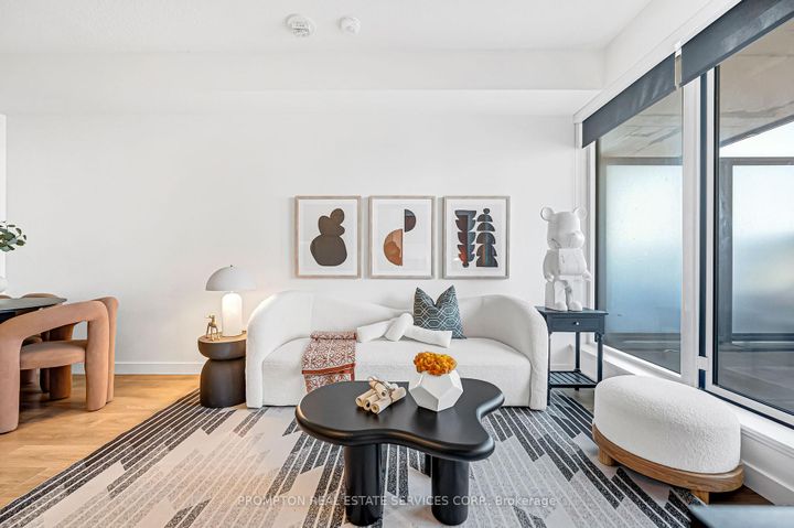 Photo 14 at 611 - 95 Mcmahon Drive, Bayview Village, Toronto