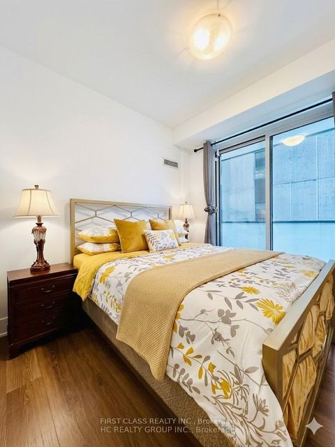 Photo 5 at 1405 - 200 Bloor Street W, Annex, Toronto