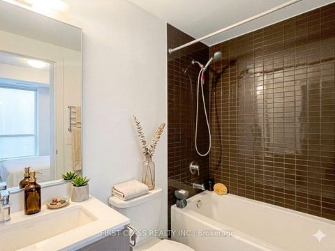 Photo 6 at 1405 - 200 Bloor Street W, Annex, Toronto