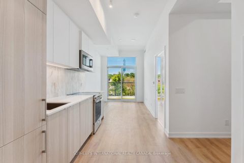 Photo 1 at 310 - 500 Dupont Street, Annex, Toronto