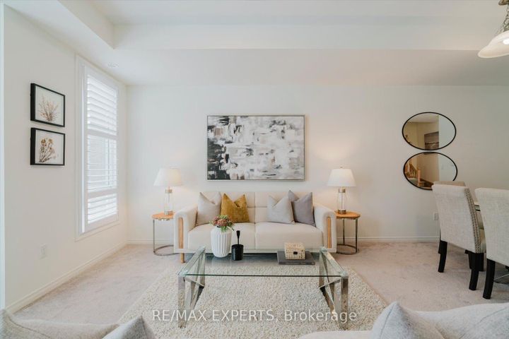 Photo 6 at 1410 Coral Springs Path, Taunton, Oshawa