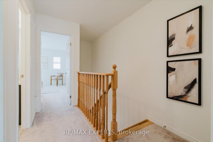 Photo 18 at 1410 Coral Springs Path, Taunton, Oshawa