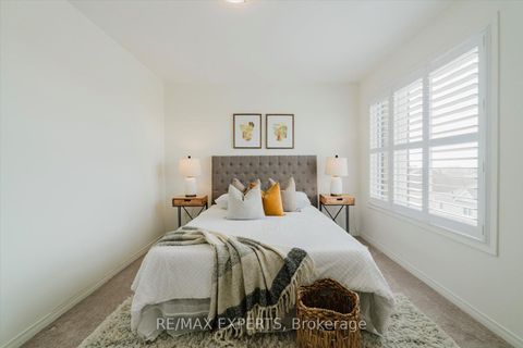 Photo 19 at 1410 Coral Springs Path, Taunton, Oshawa