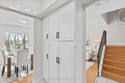 Photo 11 at 290 - 165 Cherokee Boulevard, Pleasant View, Toronto