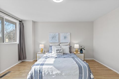 Photo 12 at 290 - 165 Cherokee Boulevard, Pleasant View, Toronto