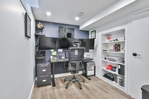 Photo 22 at 12 BURKE Drive, West Bayfield, Barrie