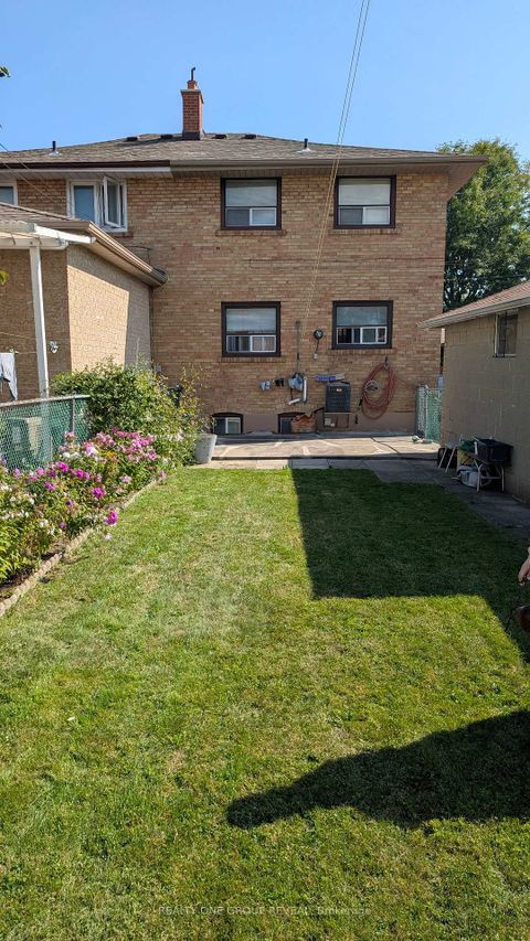 Photo 30 at 12 Thurodale Avenue, Amesbury, Toronto