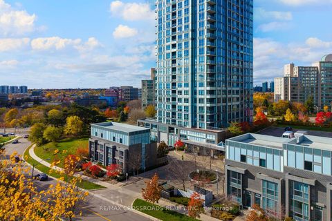 Photo 2 at 601 - 18 Graydon Hall Drive, Donalda, Toronto