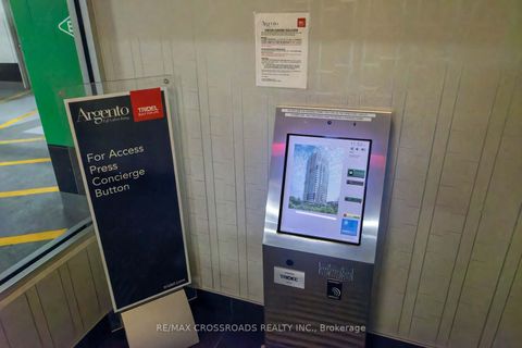 Photo 5 at 601 - 18 Graydon Hall Drive, Donalda, Toronto