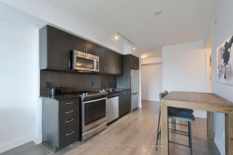 Photo 22 at 601 - 18 Graydon Hall Drive, Donalda, Toronto