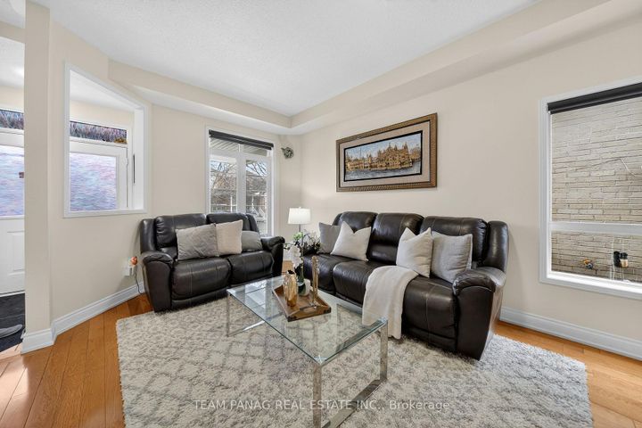 Photo 4 at 24 Overture Lane, Bramalea North Industrial, Brampton