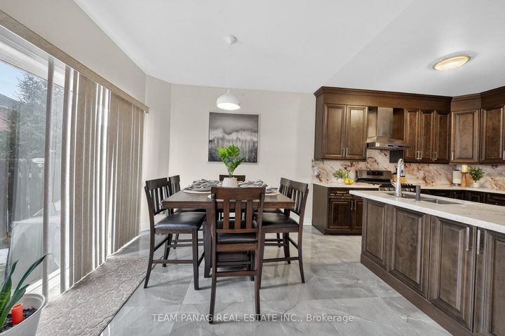 Photo 11 at 24 Overture Lane, Bramalea North Industrial, Brampton