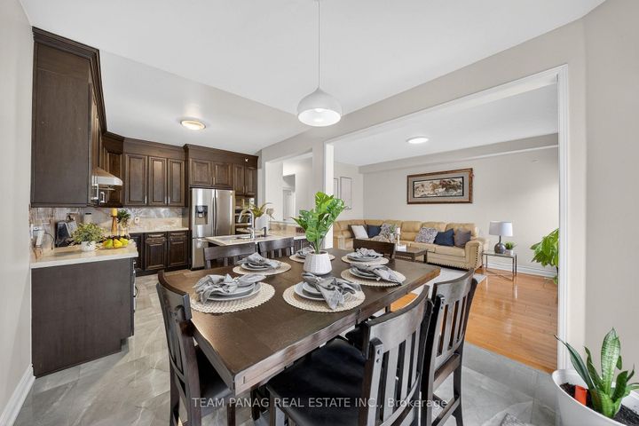 Photo 16 at 24 Overture Lane, Bramalea North Industrial, Brampton