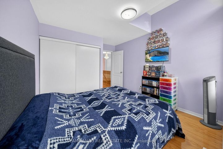 Photo 24 at 24 Overture Lane, Bramalea North Industrial, Brampton