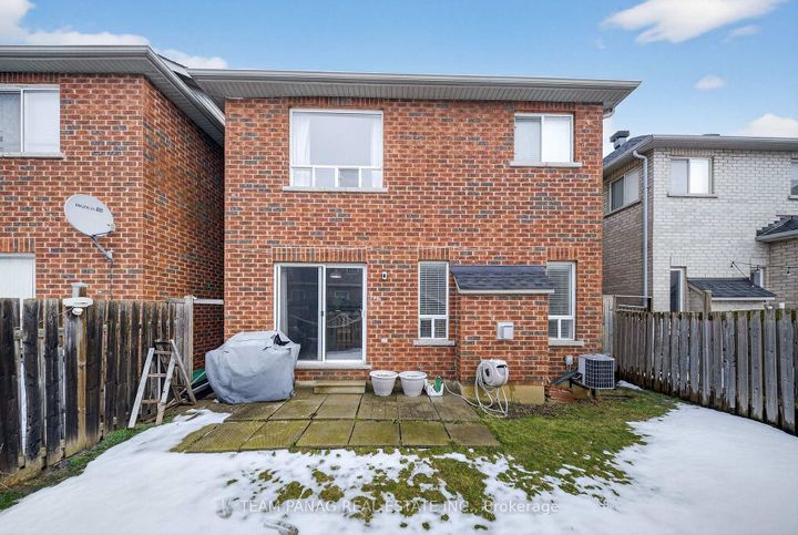 Photo 30 at 24 Overture Lane, Bramalea North Industrial, Brampton