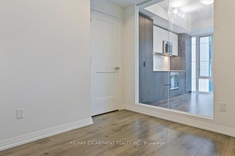 Photo 12 at 4021 - 28 Widmer Street, Waterfront Communities C1, Toronto