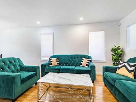 Photo 10 at 3927 Rippleton Lane, Lisgar, Mississauga