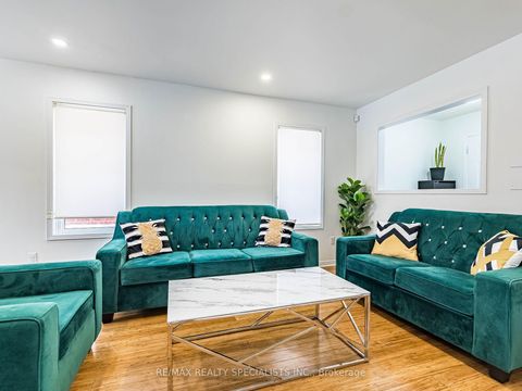 Photo 11 at 3927 Rippleton Lane, Lisgar, Mississauga