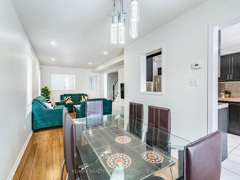 Photo 15 at 3927 Rippleton Lane, Lisgar, Mississauga