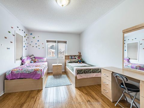 Photo 32 at 3927 Rippleton Lane, Lisgar, Mississauga