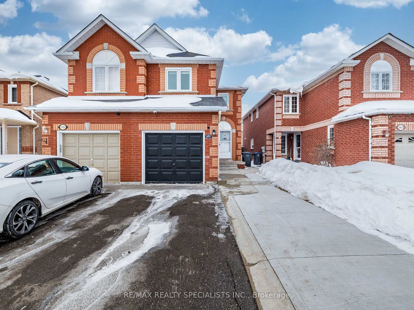 3927 Rippleton Lane, Lisgar, Mississauga 