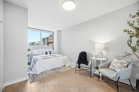 Photo 13 at 1106 - 40 Scollard Street, Annex, Toronto