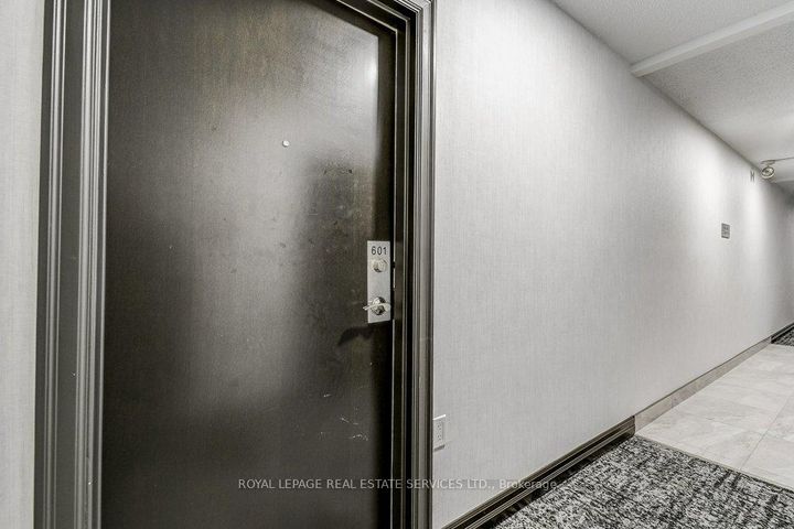 Photo 9 at 601 - 212 Kerr Street, CO Central, Oakville