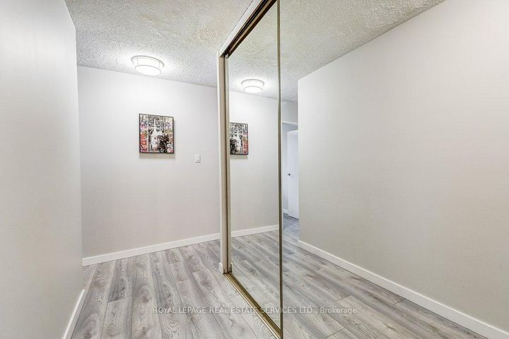 Photo 11 at 601 - 212 Kerr Street, CO Central, Oakville