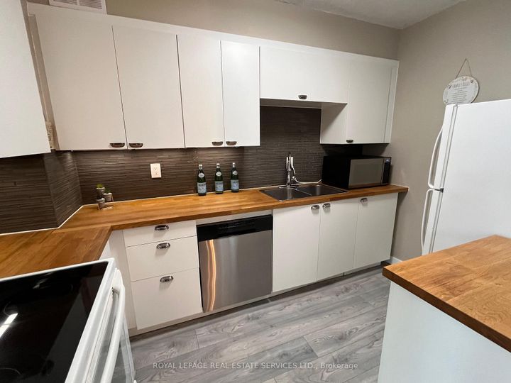 Photo 21 at 601 - 212 Kerr Street, CO Central, Oakville