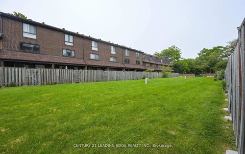 Photo 32 at 70 - 28 Livingston Road, Guildwood, Toronto