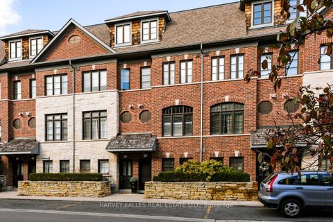 Photo 2 at 16 Powseland Crescent, West Woodbridge, Vaughan