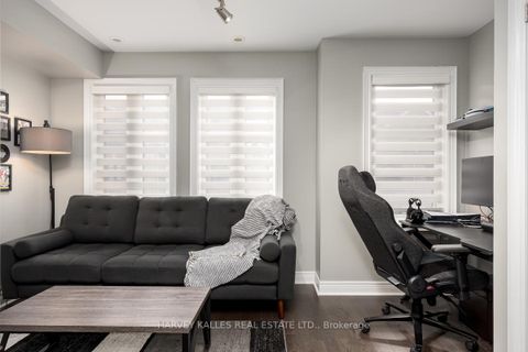 Photo 27 at 16 Powseland Crescent, West Woodbridge, Vaughan