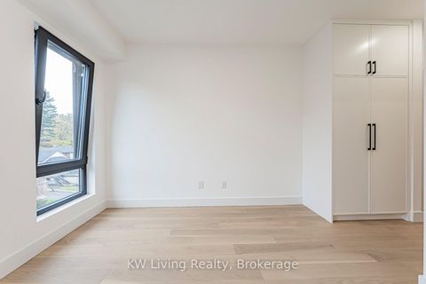 Photo 14 at 14 Holmesdale Road, Fairbank, Toronto