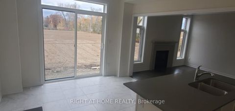 Photo 8 at 1320 Davis Loop, Lefroy, Innisfil