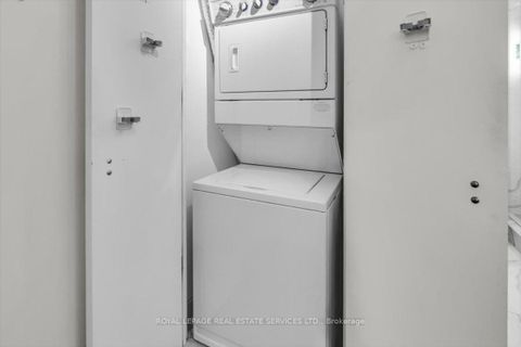 Photo 25 at 409 - 10 Morrison Street, Waterfront Communities C1, Toronto