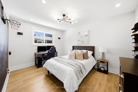 Photo 28 at 41 Camlaren Crescent, Kleinburg, Vaughan